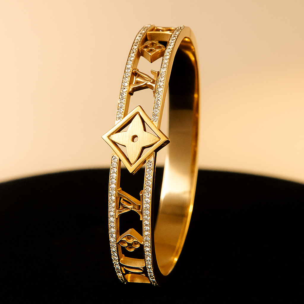 Étoile Royale Gold Bangle