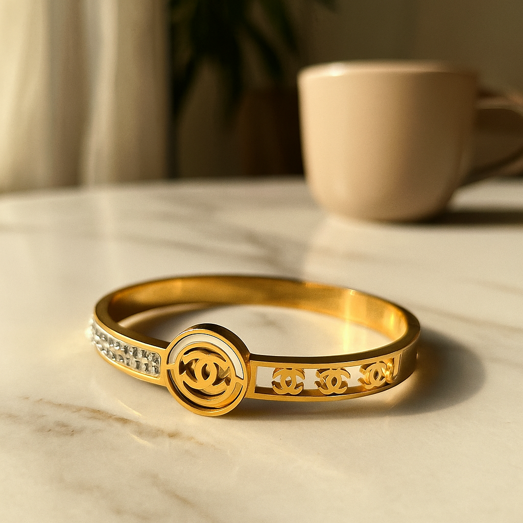 Elysian Gold Emblem Bangle