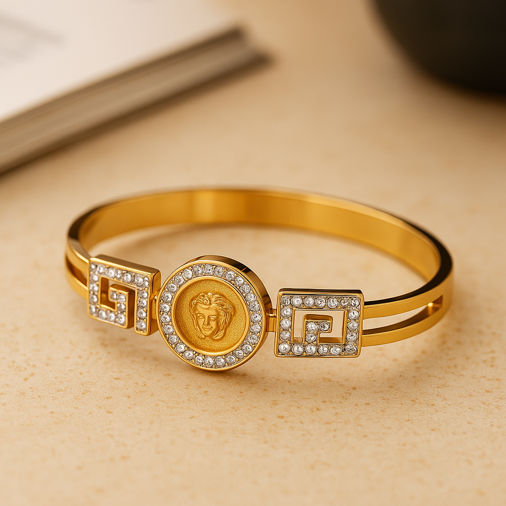 Medusa Luxe Heritage Bangle