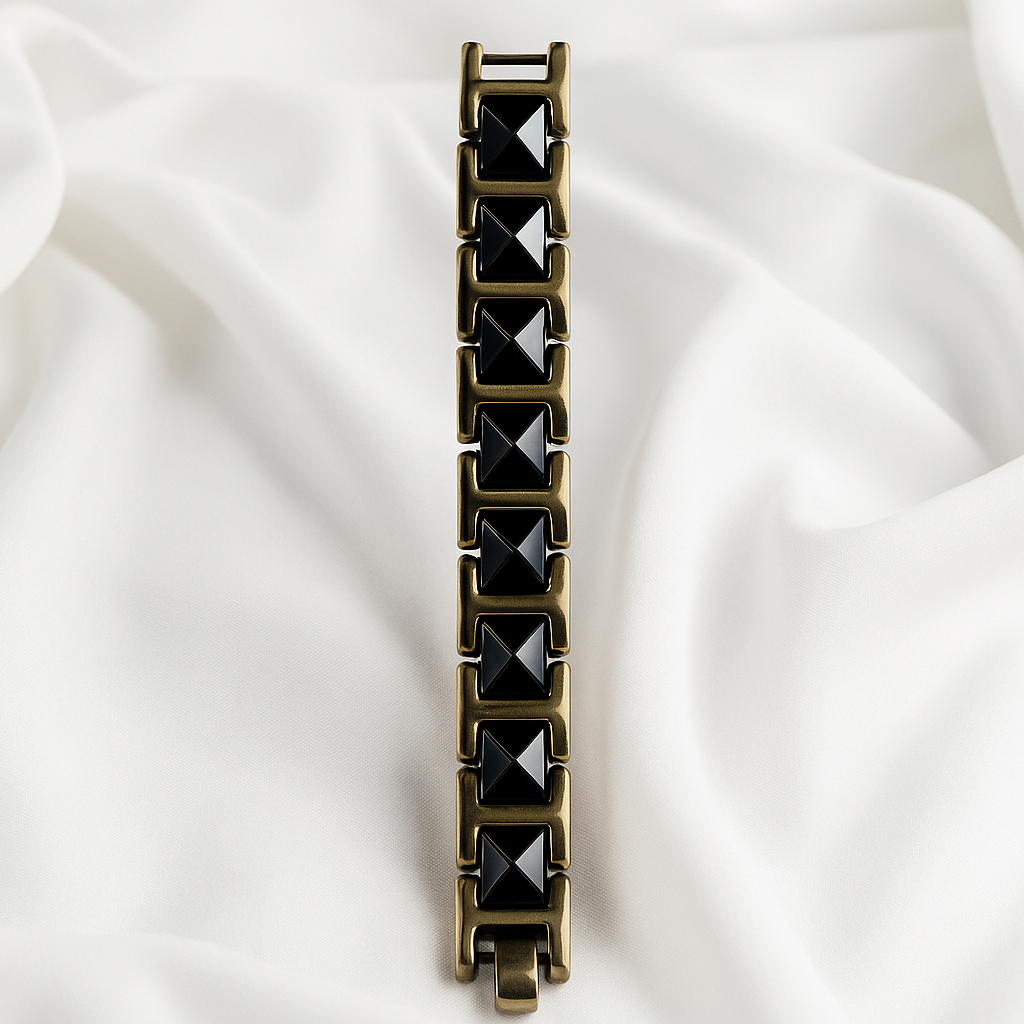 Pyramid Luxe Bracelet - Black & Gold