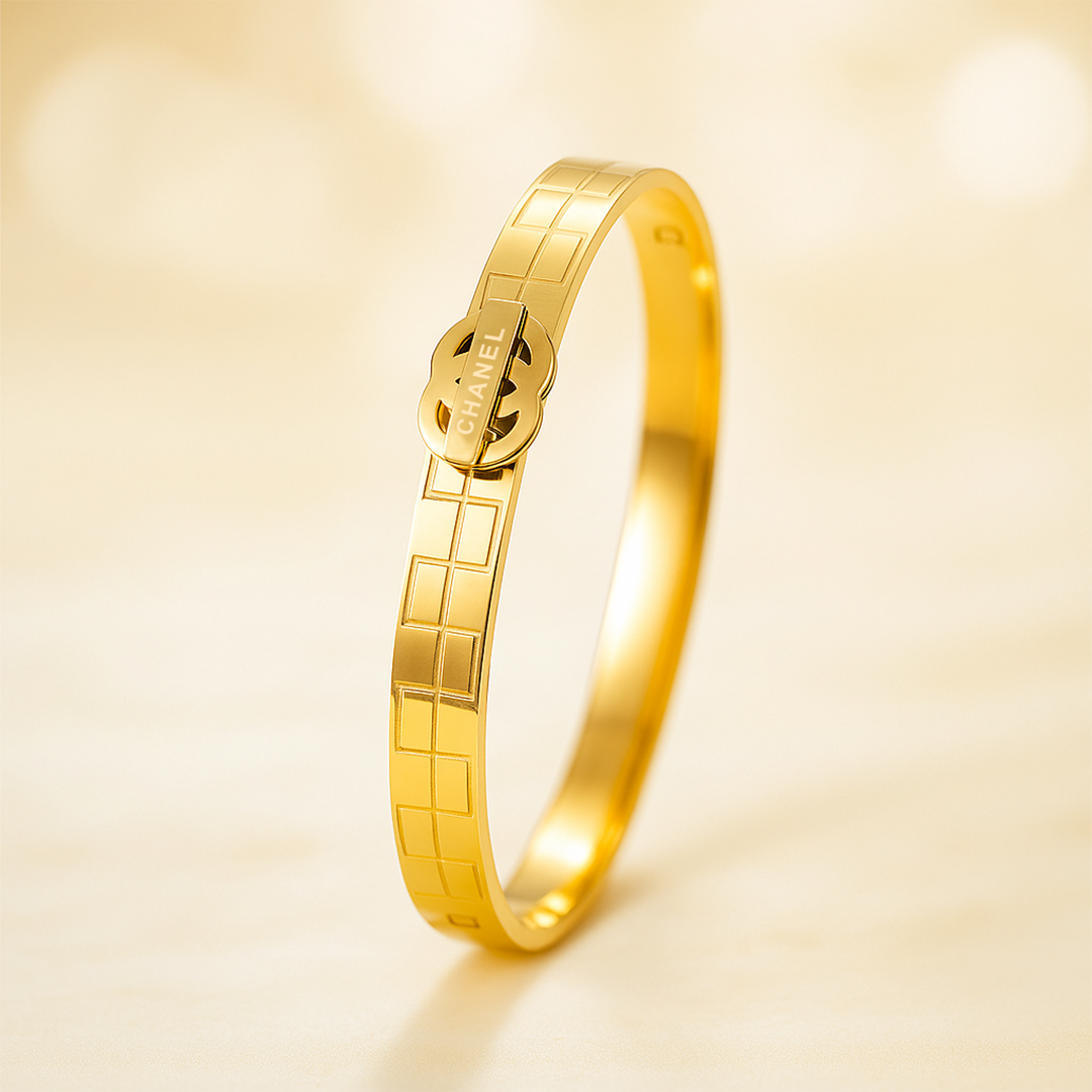 Chanel Golden Grid Luxe Bangle