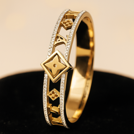 Étoile Royale Gold Bangle