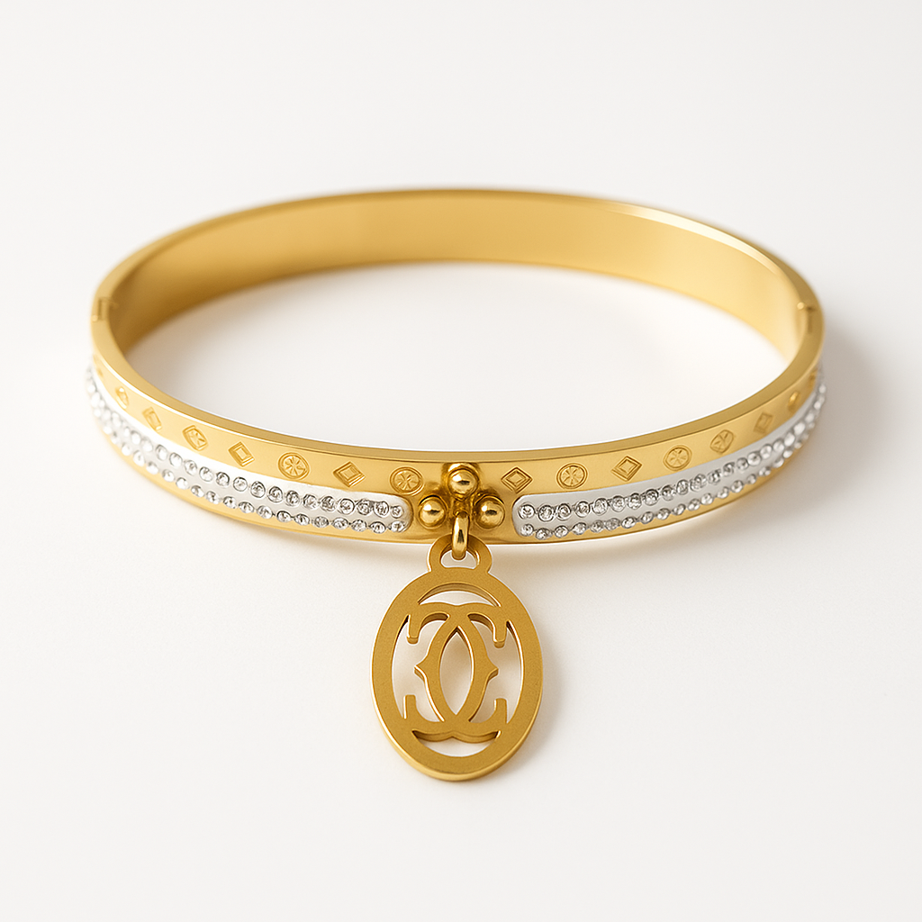 Luxe Emblem Charm Bangle