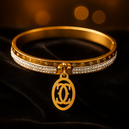 Luxe Emblem Charm Bangle