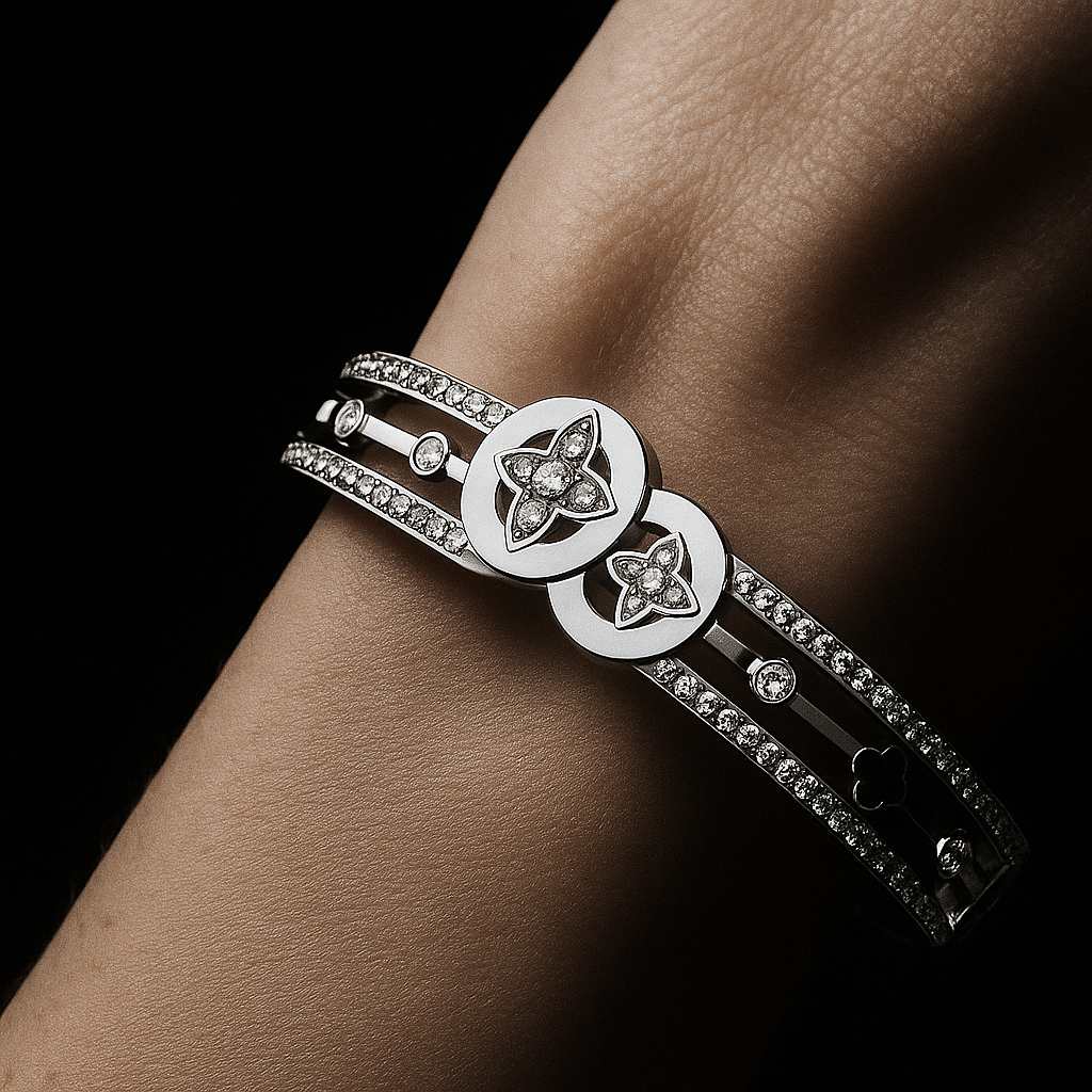 NoirLuxe Stardust Bangle