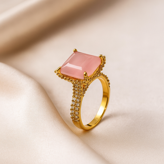 Emerald Elegance Ring Pink