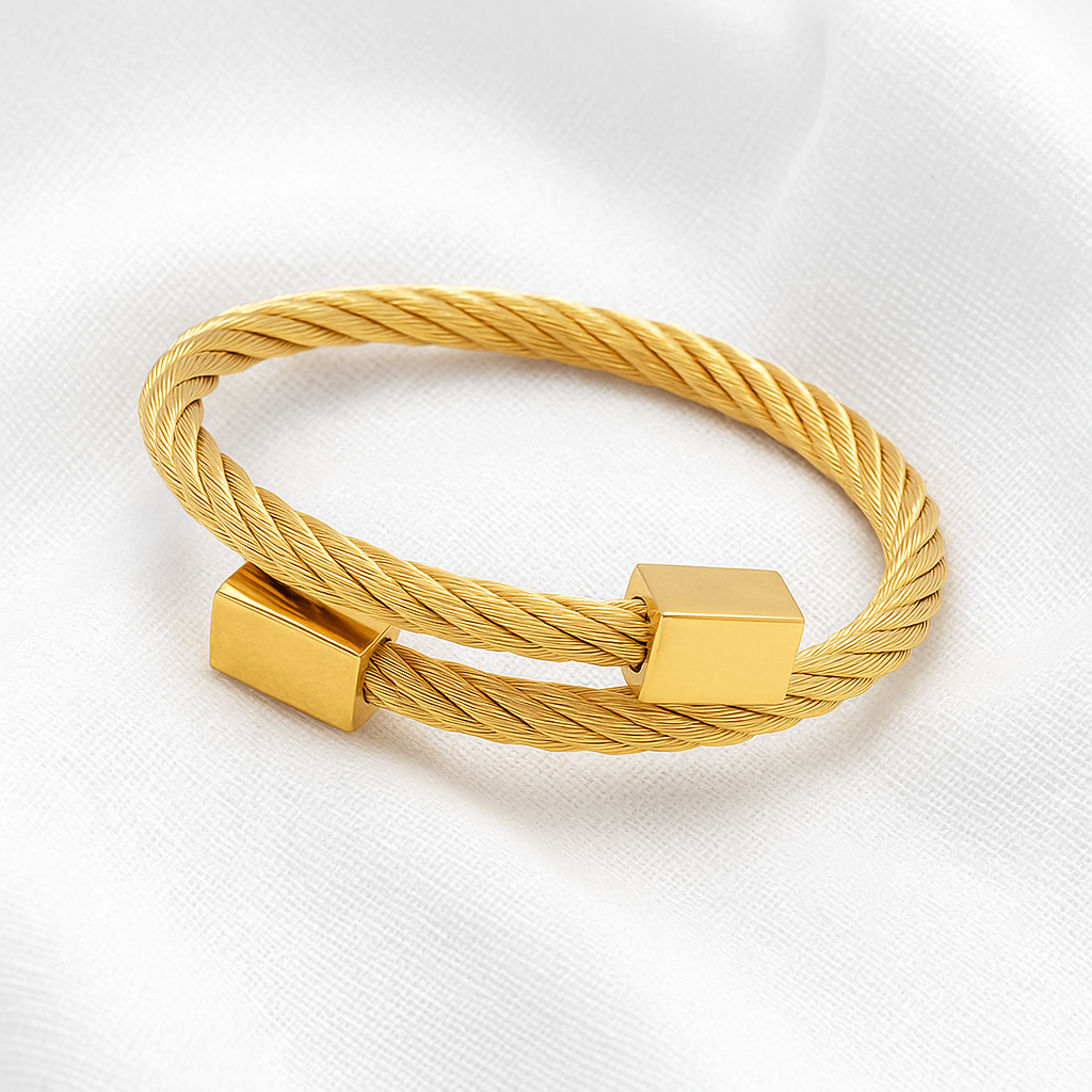 Aurum Cable Twist Cuff Gold