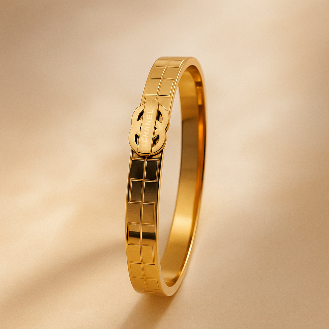 Chanel Golden Grid Luxe Bangle