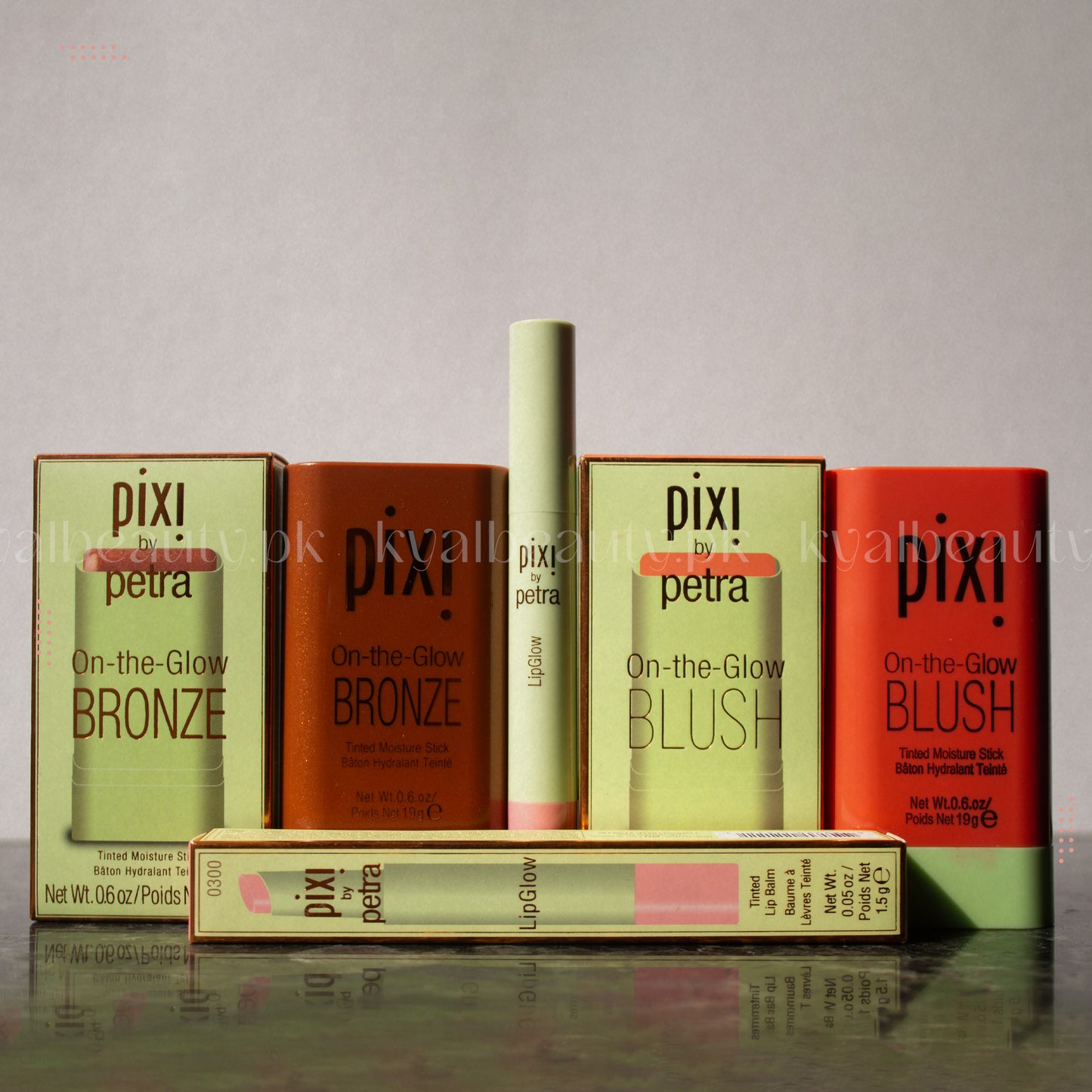 Pixi Bundle